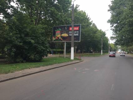 Билборд B в Одессе, 3x6x2  Варненська вул., 17а фото 1