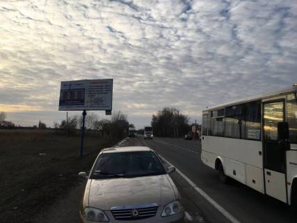 Білборд, Бігборд (Борд)  B у Кременчуці, 3 х 6  просп. Полтавський, перехр. з вул. Цілиноградською, біля Хлібзаводу Фото 1