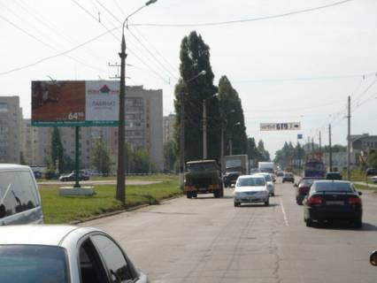 Білборд, Бігборд (Борд)  B у Кременчуці, 3 х 6  просп. Л.Українки, біля буд. 22-а, р-н «ПромФінБанка», автосалону «Ford», «Nissan», навпроти ТРЦ Фото 1