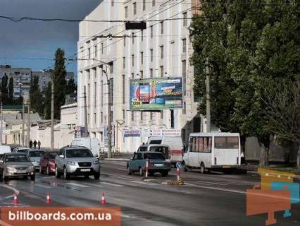 Призма A в Кременчуге, 3 х 6  просп. Свободы, 8а, перекр. с ул. Троицкой и ул. Хорольской, район супермаркета «АТБ» и Электростанции - 87195 фото 1