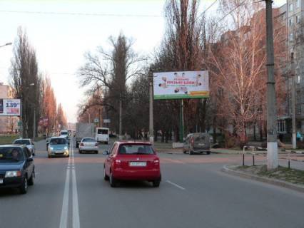Білборд, Бігборд (Борд)  A у Кременчуці, 3 х 6  просп. Л.Українки, 78/19, р-н перехр. з вул. В.Інтернаціоналістів Фото 1