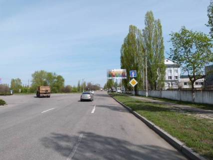 Білборд, Бігборд (Борд)  A у Кременчуці, 3 х 6  вул. Велика  набережна, перехр. з вул. Флотською, 2, р-н авторинку, біля відділення Нової Пошти №1 Фото 1