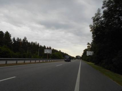 Билборд B в Київських трасах Дніпровське шосе, траса Н-01 "Київ-Знам'янка", км 38+300 ліво, за 1км до АЗС Motto та повороту на Р-01 "Київ-Обухів" фото 1