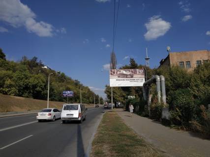 Билборд A в Харькове, 6х3  Шевченко вул., 6 (із центру) (А) фото 1