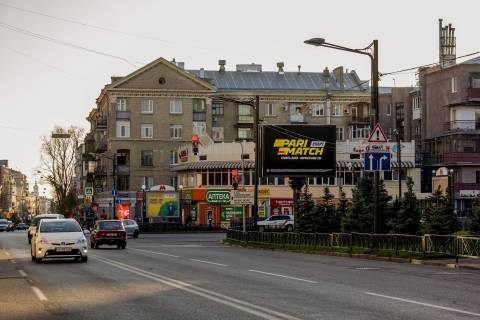 Білборд, Бігборд (Борд)  A у Харкові, 4.5х3  Пушкінська вул. - Ярослава Мудрого вул. (до центру) (А) Фото 1