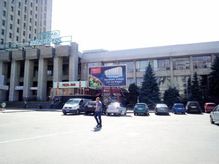 Призма A в Харькове, 6х3  Привокзальний м-н - ст. м. "Південний вокзал" (автопарковка ліва) (А) - 431390 фото 1