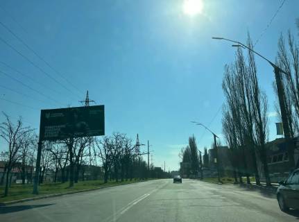 Билборд B в Николаеве, 3х6  ул. Космонавтов, между 7 и 8 Продольной фото 1