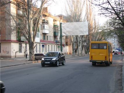 Білборд, Бігборд (Борд)  B у Миколаєві, 3х6  вул. Карпенко, 27 Фото 1