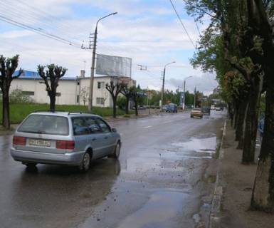 Билборд B в Черновцах ул.Русская, 236 в центр фото 1
