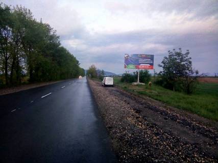 Білборд, Бігборд (Борд)  A у Берегово, Біл-борд  Траса з с. Вілок, в сторону м. Виноградово Фото 1