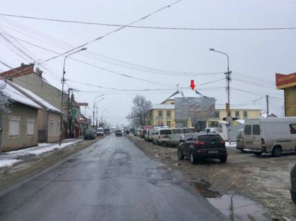 Білборд, Бігборд (Борд)  A у Хусті м. Хуст, вул. Івана-Франка, центр міста, перед автовокзалом, в сторону м. Івано-Франківськ Фото 1