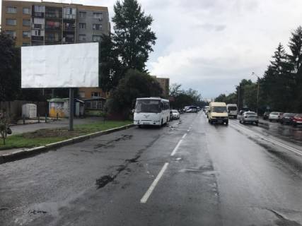 Билборд B в Ужгороде, 6x3  м. Ужгород просп.Свободи, біля автовокзалу фото 1