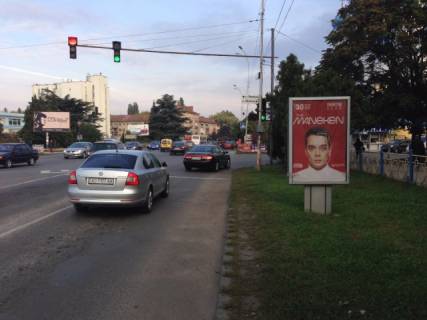 Сiтiлайт A у Ужгороді м. Ужгород, проспект Свободи - Швабська, в сторону  16 - ти поверхівки Фото 1