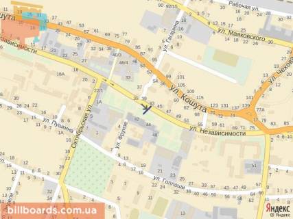 Сiтiлайт A у Тячеві вул. Незалежності, центр міста, вхід біля Універмагу, Ексім банку, напроти продуктового магазину, масове скупчення людей схема