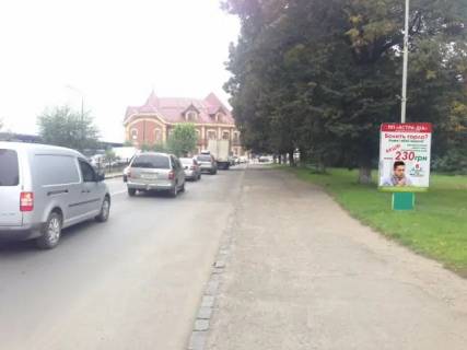 Сiтiлайт A у Ужгороді, 1.2x1.8  м.Ужгород вул.Станційна, біля жд вокзалу, маг.BUDMIX Фото 1