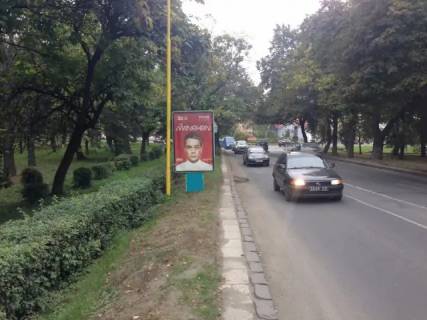 Сiтiлайт B у Ужгороді, 1.2x1.8  м.Ужгород вул.Дружби народів , біля парку Дружби народів, зїзд з транспортного мосту, із сторони 16-ти етажки Фото 1