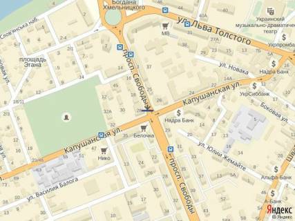 Сiтiлайт A у Ужгороді, 1.2x1.8  м.Ужгород просп. Свободи,біля  ТЦ Білочка, Приватбанку, художнього салону, світлофор, пішохідний перехід, в сторону у-магу Україна схема