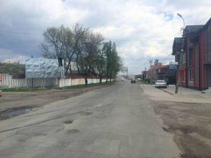 Білборд, Бігборд (Борд)  B у Тячеві смт.Солотвино,вул. Спортивна в сторону м.Рахів, біля ринку,авторинку. Фото 1