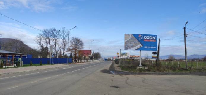 Білборд, Бігборд (Борд)  A у Хусті, 6x3  м.Хуст,вул.Львівська, АЗС ОККО, Супермаркет, виїзд з міста, в  Міжгір'я Фото 1
