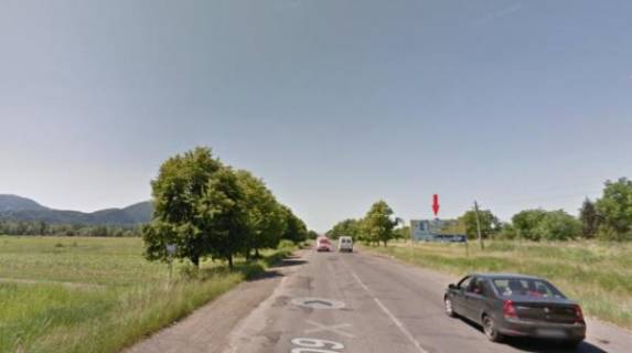 Билборд A в Бедевлі, 6x3  с. Бедевля, в сторону м. Тячів фото 1