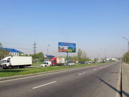 Призма A в Киеве, 6x3  Богатирська вул., 3д (Кредит Дніпро, АЗС Кло, Motto), на розподілювачі, в напрямку Лугова вул. - 380511 фото 1