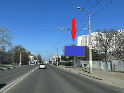 Билборд A в Одессе, 6x3  вул.Михайла Комарова,7 фото 1
