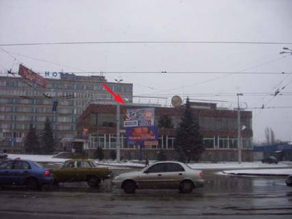 Призма C в Виннице, 3*6  пл. Жовтнева, 1 - 121600 фото 1