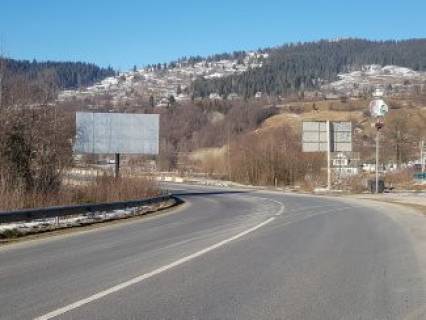 Билборд B в Микуличине, 3х6  вул. Грушевського фото 1