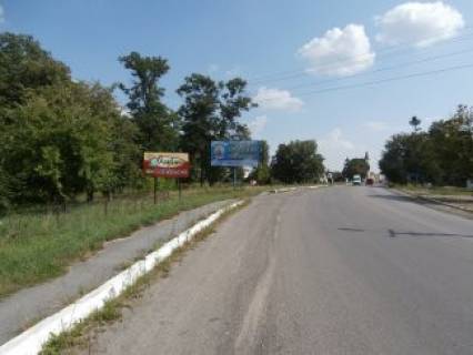 Билборд B в Бурштыне, 3х6  вул.Бандери  (Фаворит) ст.Б фото 1