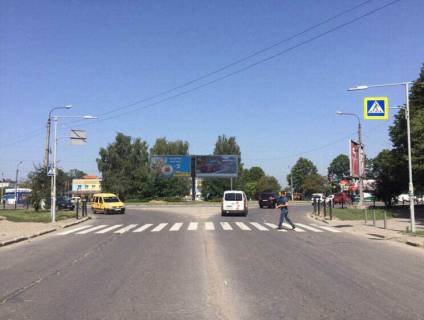 Призма A в Ивано-Франковске, 3х6  Мазепи -Довженка кільце лівий - 180147 фото 1