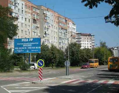 Білборд, Бігборд (Борд)  B у Івано-Франківську, 3х6  Івана Павла II-Івасюка  №2    АТБ,Арсен,Епіцентр Фото 1