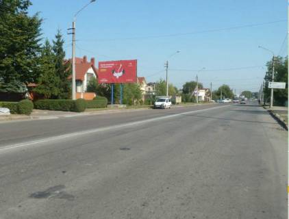 Билборд B в Ивано-Франковске, 3х6  Коновальця   ( гот. "Айвенго" ) фото 1