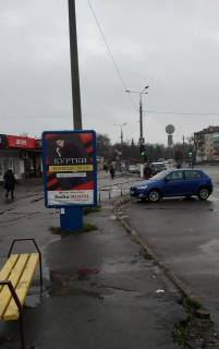 Сiтiлайт B у Лубнах, 1.2x1.8  пл. Ярмаркова з боку зупинки Фото 1