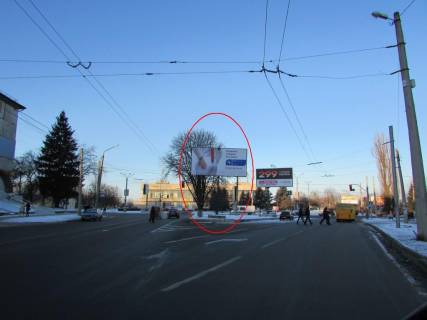 Білборд, Бігборд (Борд)  A у Полтаві, 3х6  Великотирнівська вул. - І.Мазепи (Калініна). вул., 10/61 перехр.(Автовокзал) Фото 1