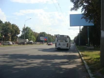 Билборд B в Полтаве Європейська вул. (Фрунзе) (автостоянка) фото 1