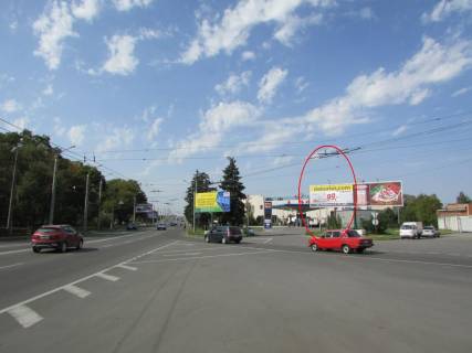 Призматрон, Призма + у Полтаві, 3х6  Зигіна площа (атозаправка)(зліва) - 398752 Фото 1