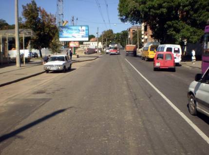 Билборд B в Полтаве, 3х6  Небесної Сотні вул. (Леніна) (зуп. "Мелькомбінат") фото 1