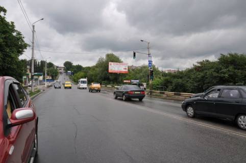 Билборд + в Черновцах, 3х6   вул. Винниченка-Комунальників фото 1