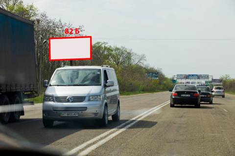 Билборд B в Черновцах М-19 (486  км +180 м) Н. Киселів  (до Чернівців) фото 1