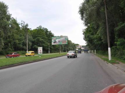 Билборд A в Черновцах, 3х6  вул. Ізмайлівська (Калинівський ринок) фото 1