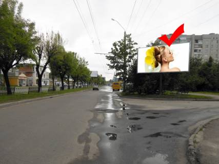 Билборд A в Львове, 3х6  вул.Широка-вул. Пілотів фото 1