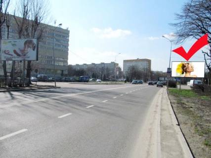 Билборд A в Львове, A  вул.Липинського 11, до центру фото 1