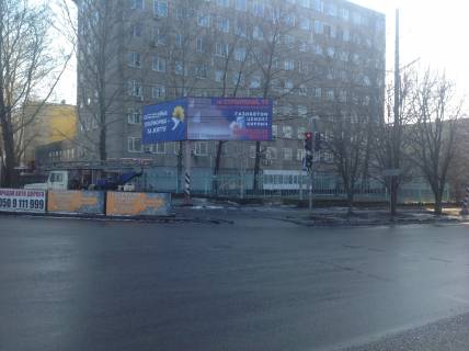 Билборд B в Николаеве, 3x6  Богоявленський просп. (Жовтневий просп.) ріг вул. Космонавтів фото 1