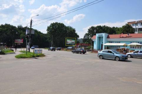 Билборд A в Умане, 6х3  вул. Гетьманська (Пролетарска), 1а, навпроти, (клуб "Сага") початок вул.Тищика,сторона А фото 1