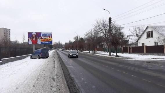 Билборд B в Умане, 3х6  ул. Интернациональная,  напротив 29 №2 фото 1