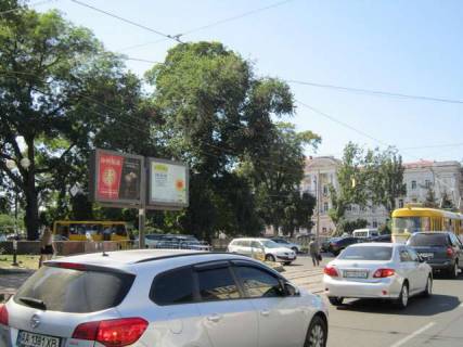 Нестандарт B у Одесі, 2.32*3.14  http://www.bomond.od.ua/cgi/detside.pl?sn=80504 Фото 1