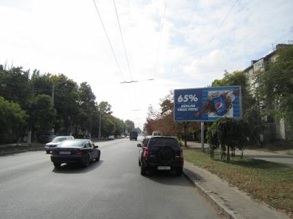 Билборд A в Одессе, 3х6  вул. Космонавтів, 8 фото 1