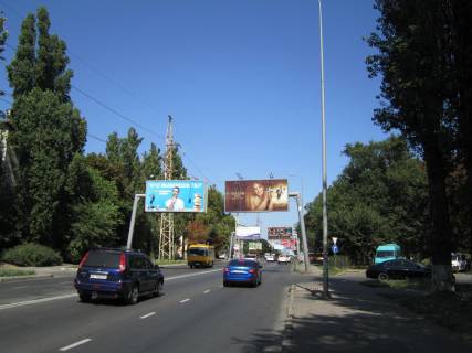 Билборд A в Одессе, 3х6  ул. Краснова, 4 (напротив) фото 1