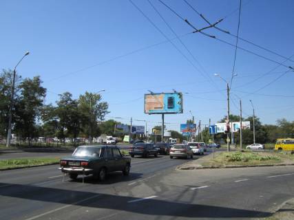 Билборд A в Одессе, 3х6  просп. Академіка Глушко, 29-А / просп. Маршала Жукова фото 1