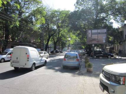 Нестандарт A в Одессе, 2.32*3.14  http://www.bomond.od.ua/cgi/detside.pl?sn=80095 фото 1